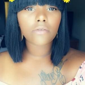 Meet your Posher, Kiera